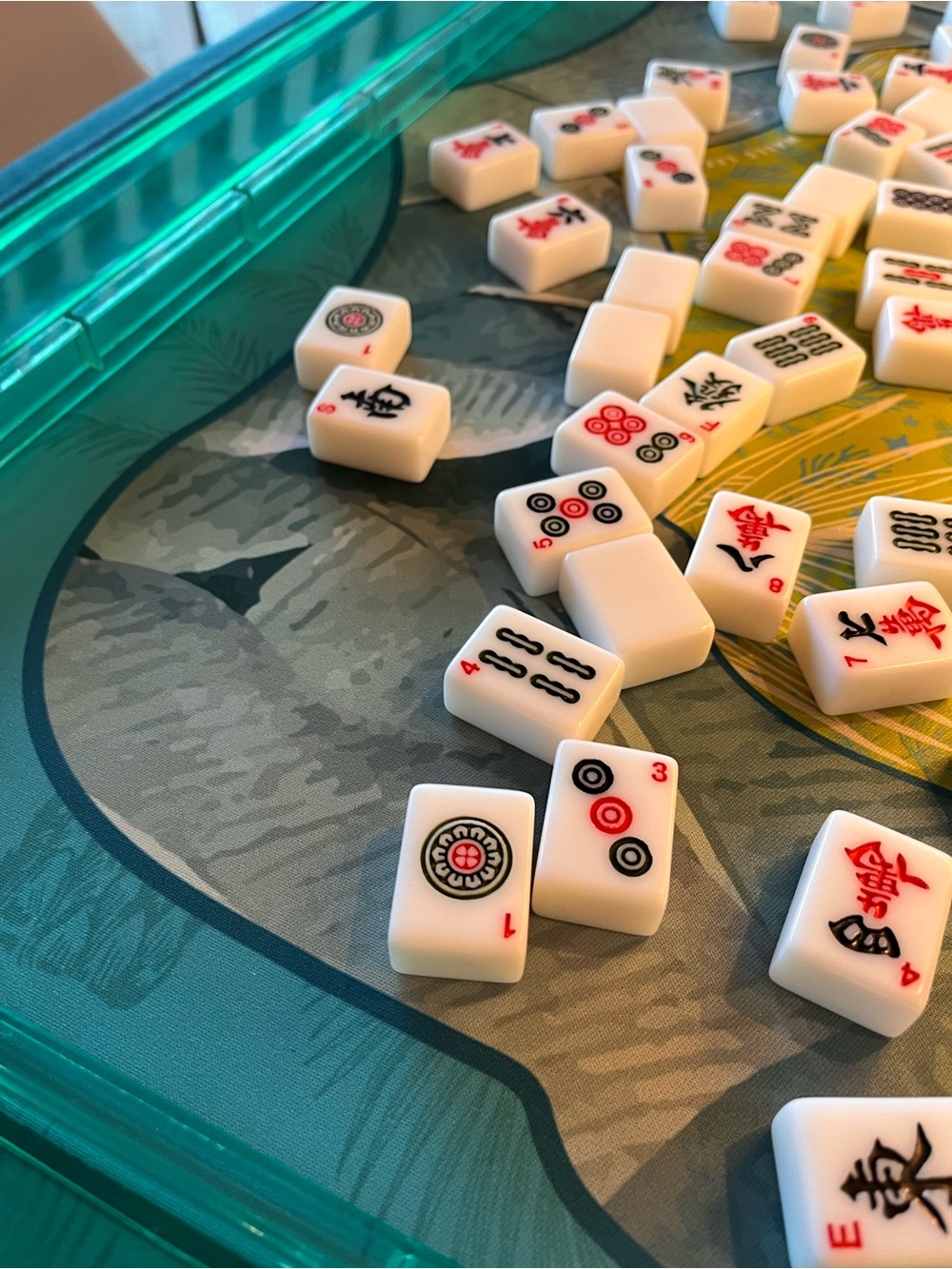 Mahjong Setup - Tiles, Racks, Dice, Lamp, & Matching Mat - Picture 4 of 10